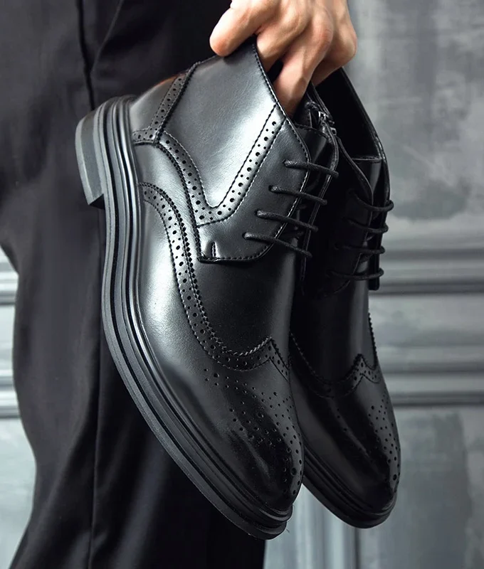 Autumn Winter Man Platform Boots Warm Height Increasing Boots Men Brogues Leather Shoes High Heel Shoes Male Elevator Boots