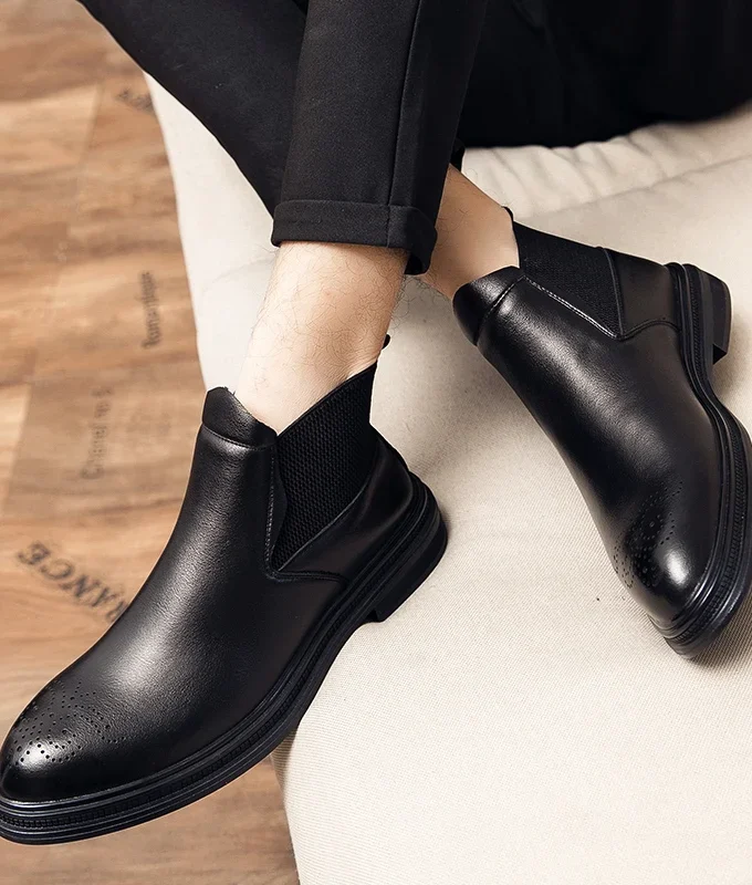 Retro Chelsea Boots for Men High Quality Leather Formal Work Shoes British Style Male Ankle Boots Business Brogue Short Boots