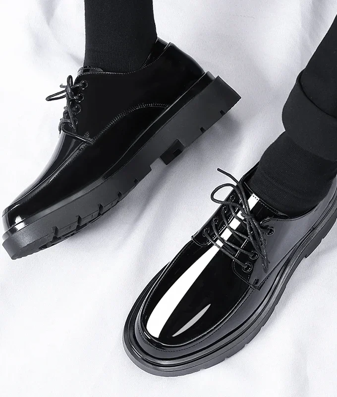 Shiny Patent Leather Men Suit Shoes Plus Size Man Casual Business Formal Shoes Thick Sole Men Office Oxfords Fashion Party Shoes