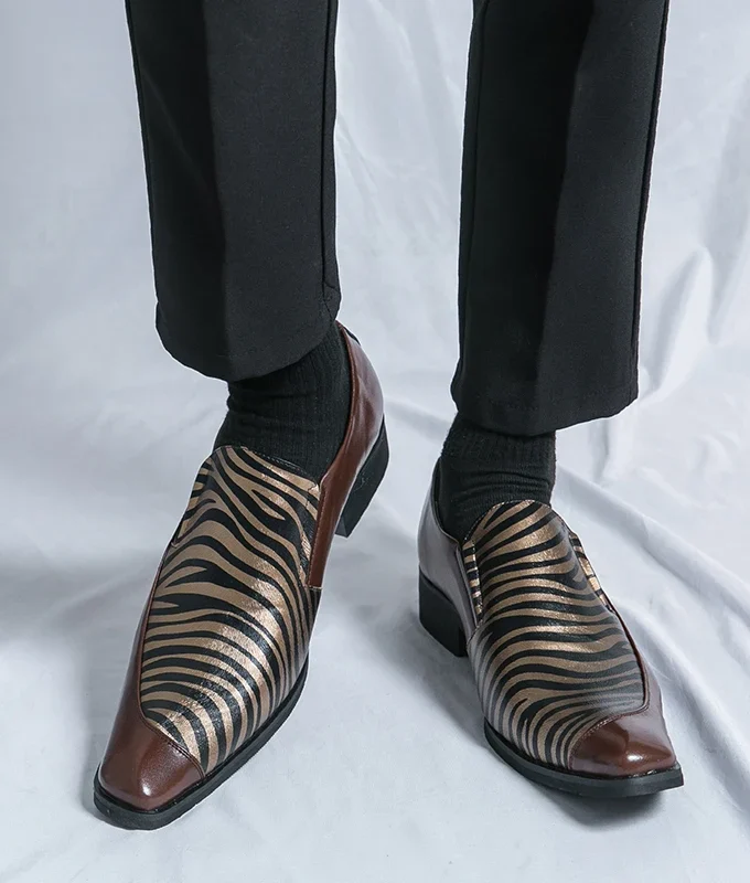 New Microfiber Leather Shoesfor Men Fashion Formal Oxford Shoes Black Brown Pointed Man Office Dress Wedding Party Loafers